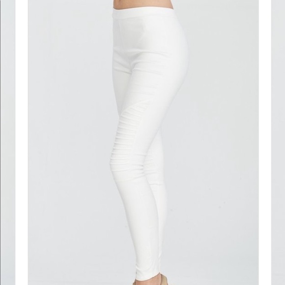 Venti6 Cream Faux Suede Leggings - Picture 8 of 9